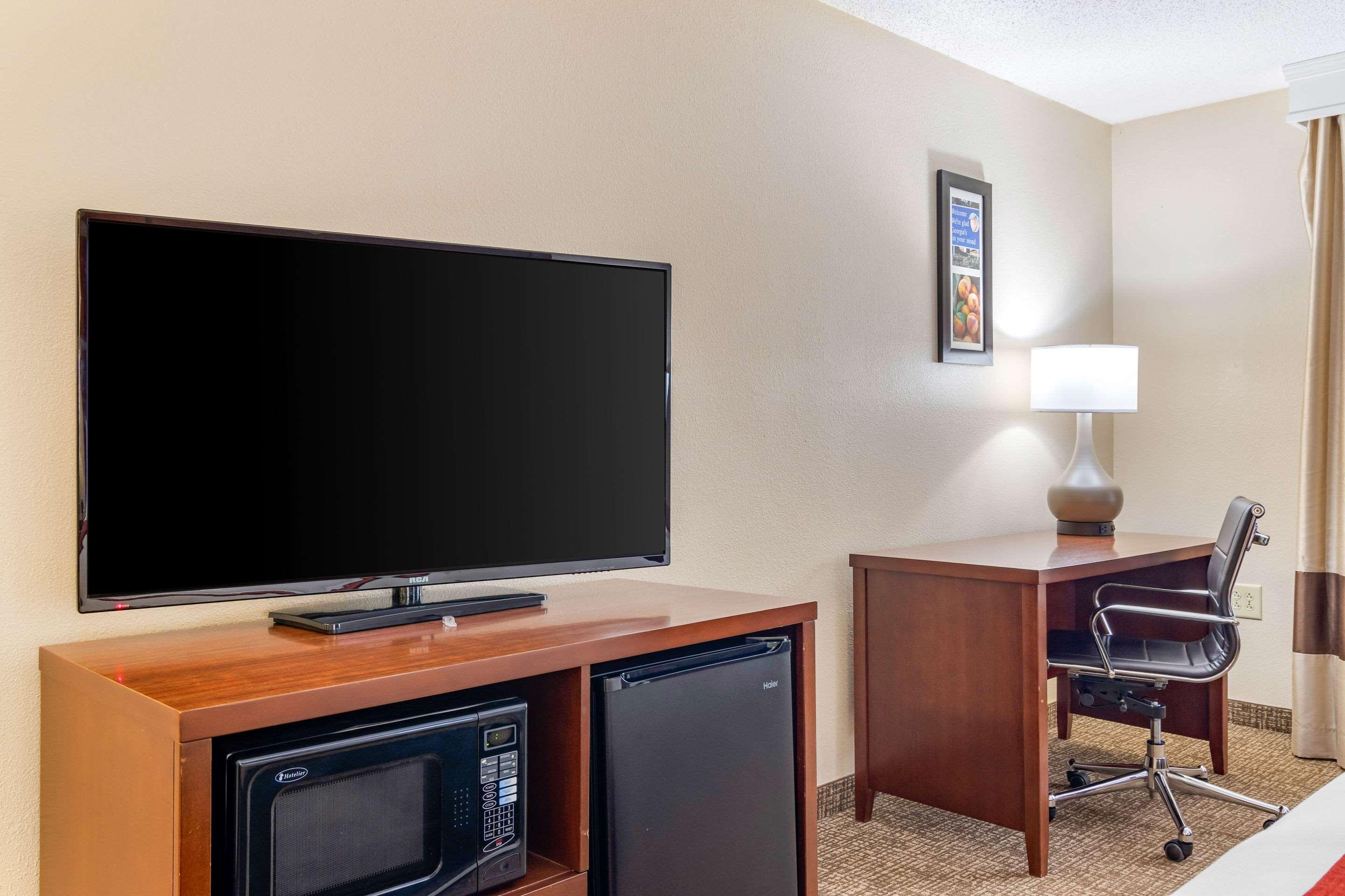 Comfort Inn & Suites Macon North I-75 Zewnętrze zdjęcie