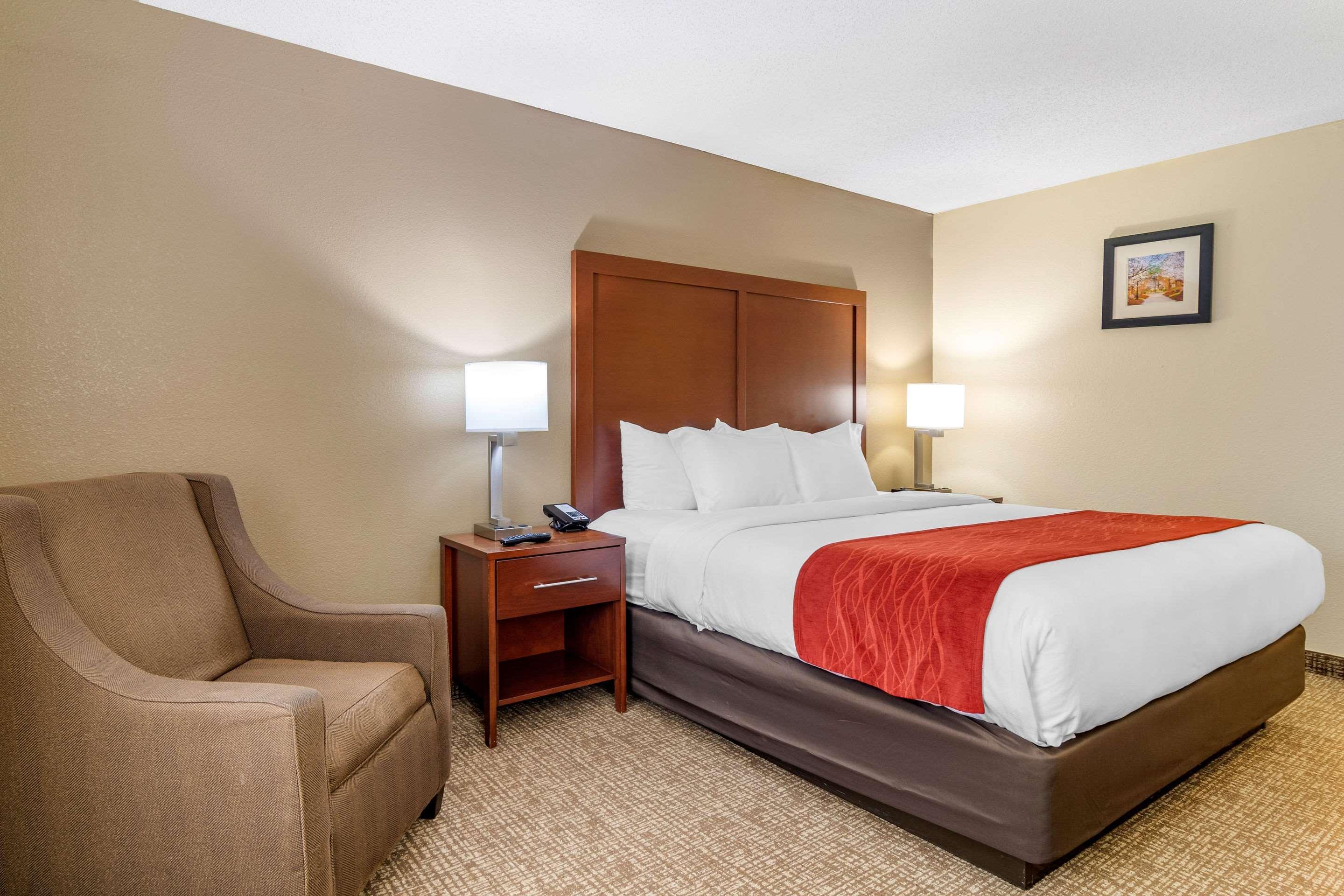 Comfort Inn & Suites Macon North I-75 Zewnętrze zdjęcie