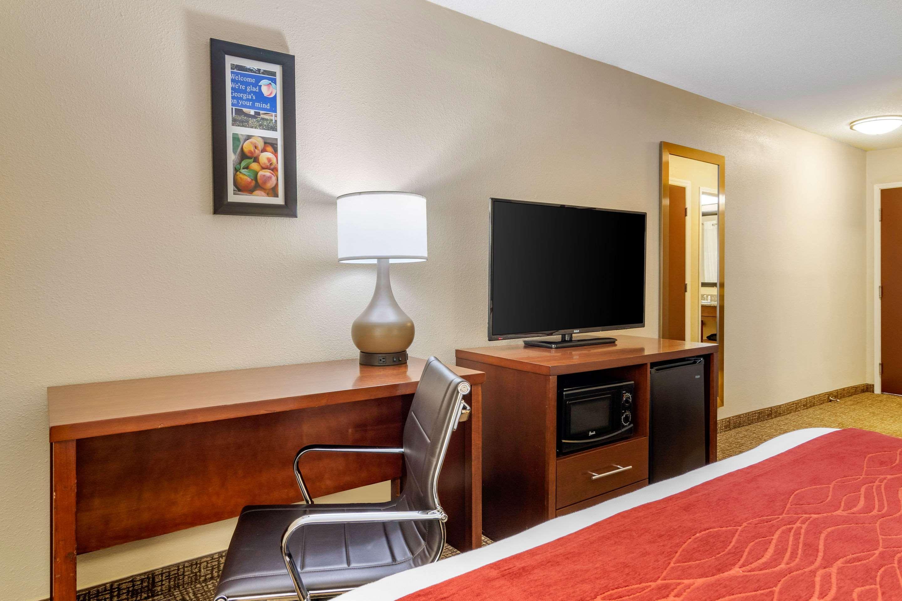 Comfort Inn & Suites Macon North I-75 Zewnętrze zdjęcie