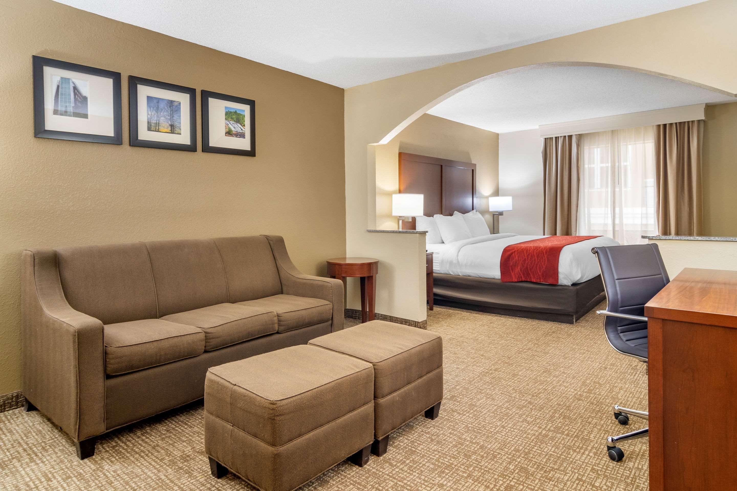 Comfort Inn & Suites Macon North I-75 Zewnętrze zdjęcie