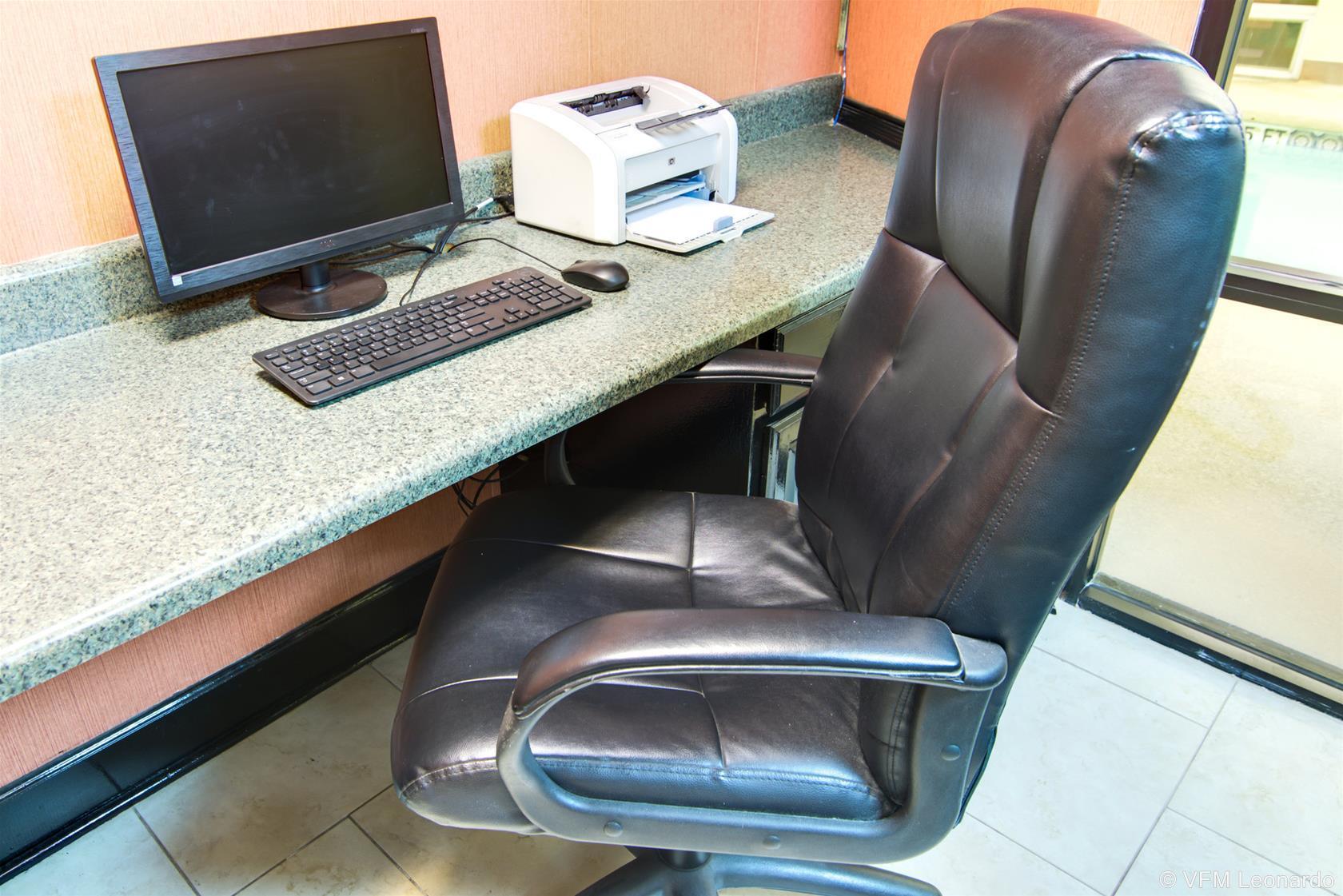 Comfort Inn & Suites Macon North I-75 Zewnętrze zdjęcie